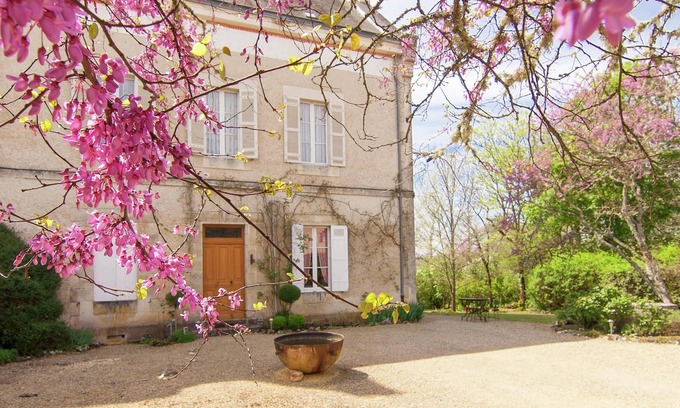 Brouchaud House | Country house with private pool and views