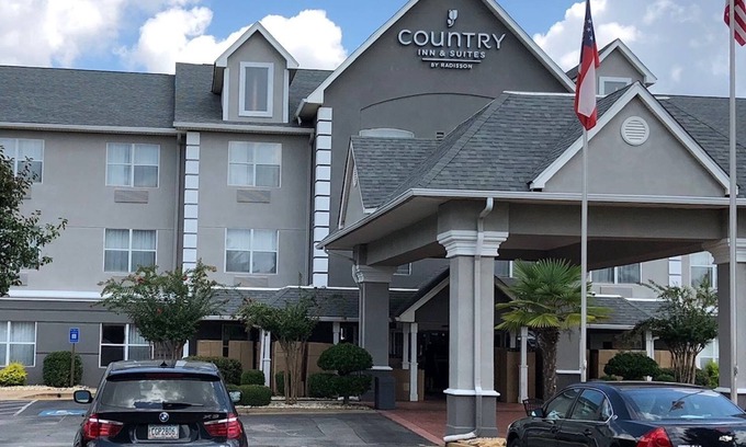 McDonough Hotel | Country Inn & Suites by Radisson, McDonough, GA