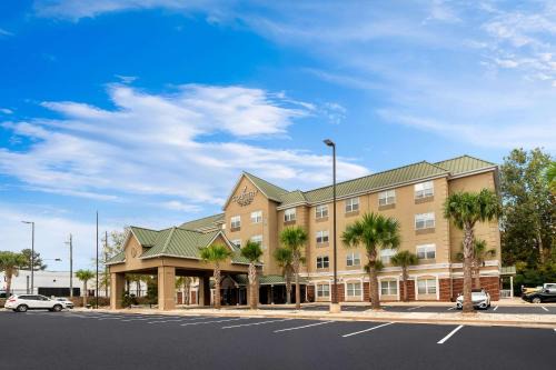 Macon Hotel | Country Inn & Suites by Radisson, Macon North, GA