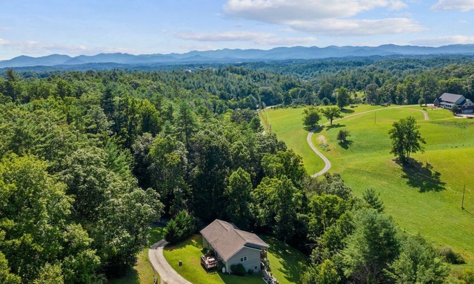 Weaverville House | Country Road Retreat: A Cozy, Pet-Friendly Stay Near Asheville with a Hot Tub & Fireplace