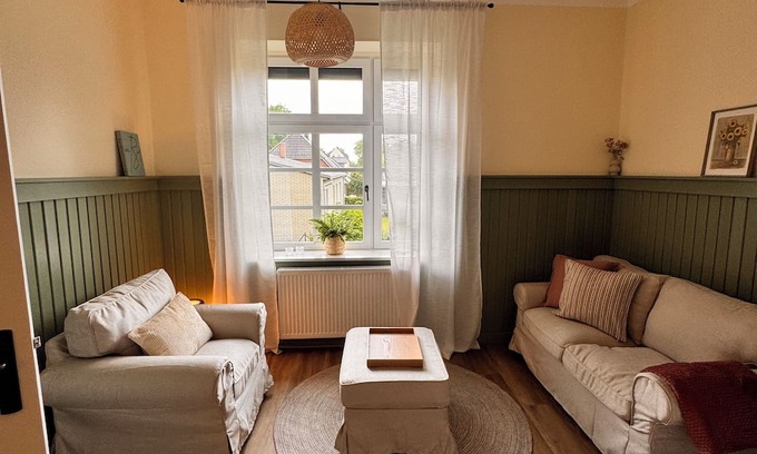 Kluetz Cottage | Country-style vacation apartment between meadows and the sea