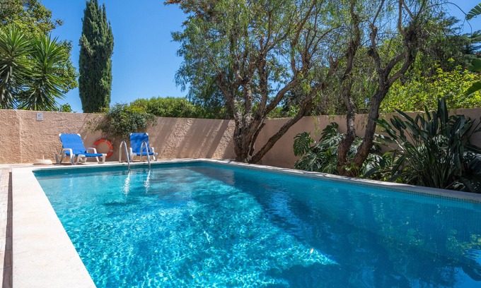 Funchal Villa | Countryside Villa "Green Paradise" with Shared Pool, Shared Garden & Wi-Fi