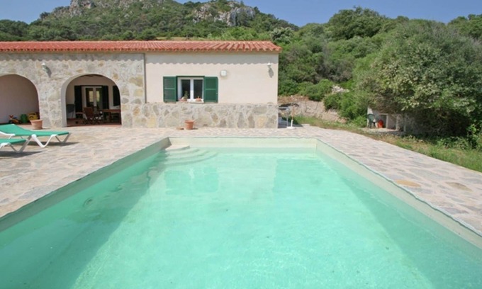 Minorca Villa | Countryside Villa with Pool