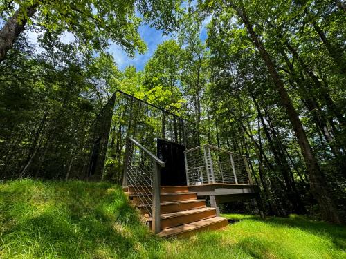 Balsam Grove House | Couples Mirror Cabin -Looking Glass at Valley Bear Farms Resort