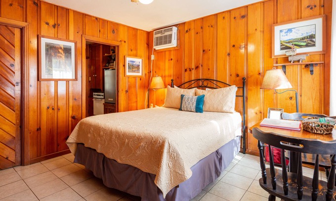 Three Rivers Cabin | Couples romantic cabin