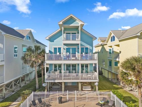 Southpointe House | Courageous Beach House Suite D