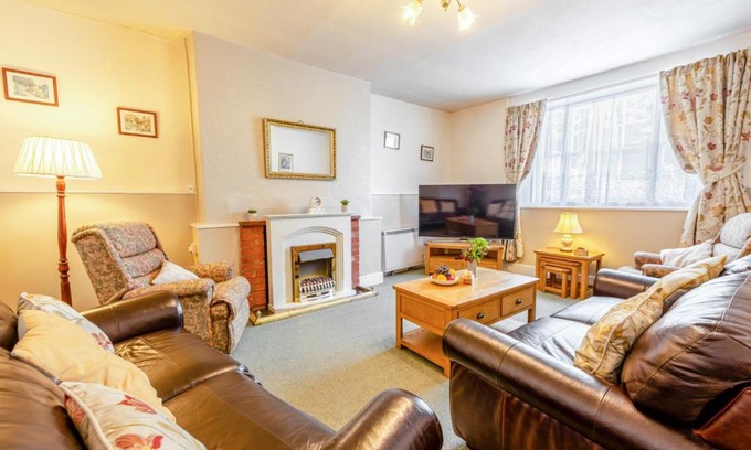 Barnstaple Apartment | Courtney - Upcott House