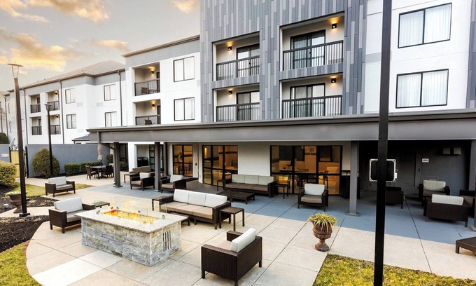 Bowling Green Hotel | Courtyard Bowling Green Convention Center