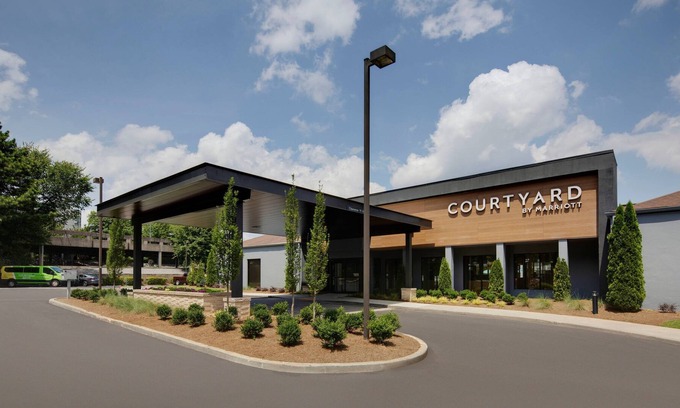 Cumberland Hotel | Courtyard by Marriott Atlanta Windy Hill/Ballpark