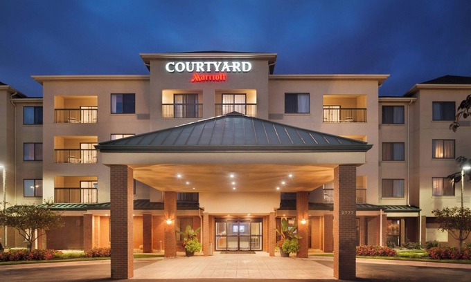 Beavercreek Hotel | Courtyard by Marriott Dayton Beavercreek