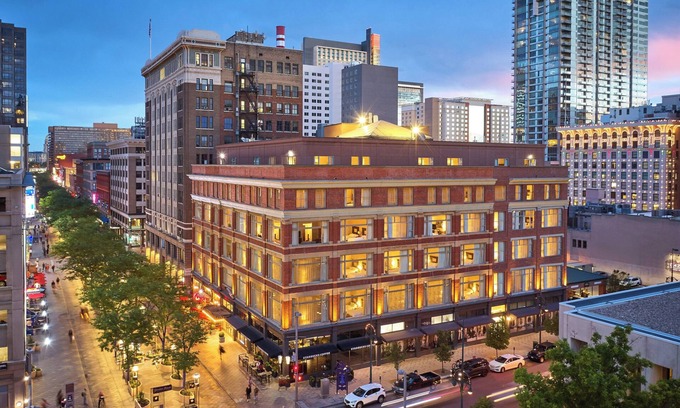 Downtown Denver Hotel | Courtyard by Marriott Denver Downtown