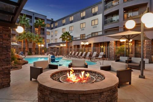 Las Vegas Hotel | Courtyard By Marriott Las Vegas Stadium Area