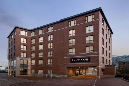 Portland Hotel | Courtyard by Marriott Portland Downtown/Waterfront