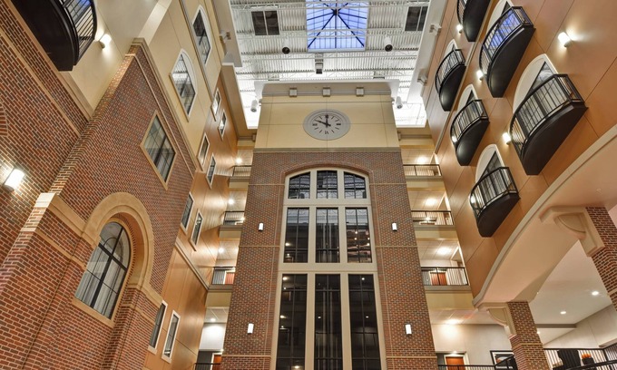 Old Town Hotel | Courtyard by Marriott Wichita At Old Town