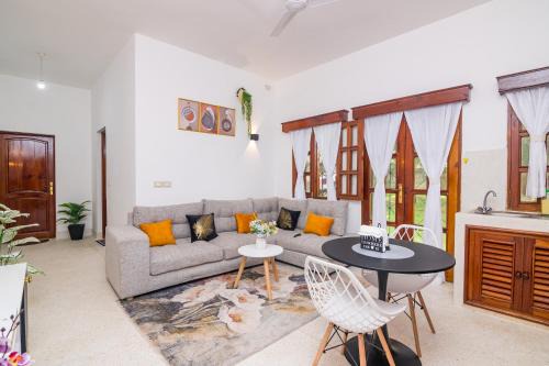 Malindi Apartment | Couzy Luxurious Malindi Town One bedroom Appartment
