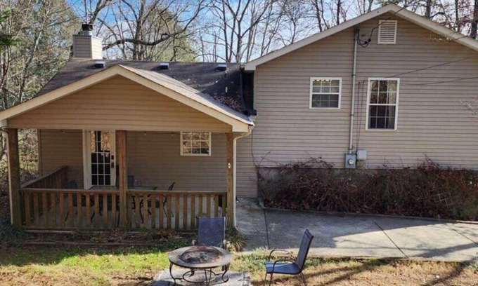 Lookout Mountain House | Covenant Cottage with outdoor dining!