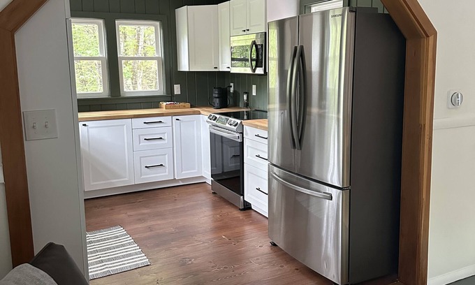 Birchview by the Saco Ski Chalet | Covered Bridge Chalet. Five minutes to ATTITASH, riverfront property.