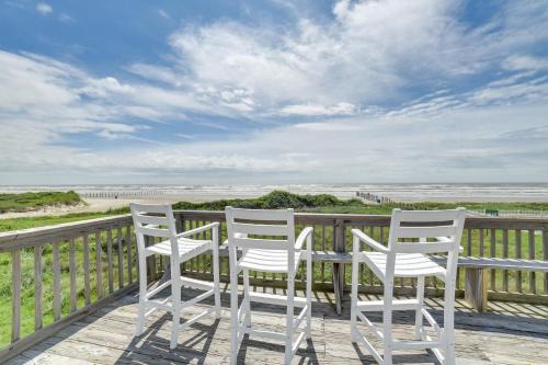 Galveston House | Covered Patio Beachfront Galveston Home!