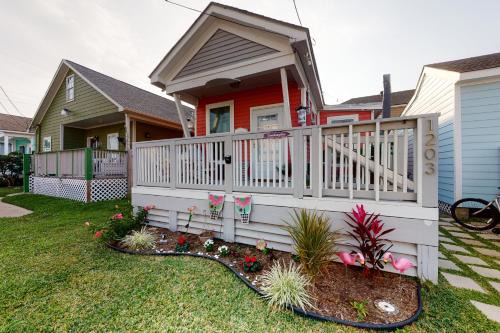 San Jacinto House | Cowabungalow