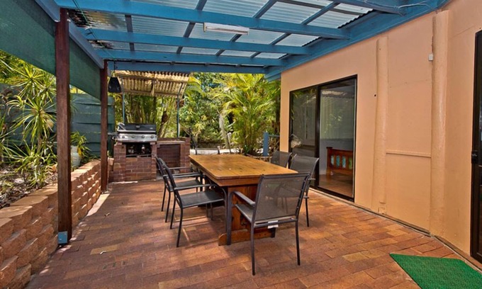 Brisbane Waterfront Apartment | Cowan Palms @ Cowan Unit 1