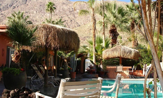 Historic Tennis Club Hotel | Coyote Inn