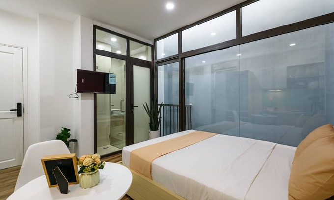 District 10 Apartment | Cozrum Homes - Summer's House