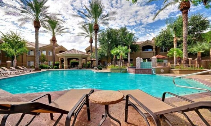 Paradise Valley Village Condo | Cozy 1-Bdrm Scottsdale Condo next to pool