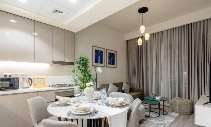 Nad Al Sheba Apartment | Cozy 1 Bed Apt in Azizi Riviera Dubai-Capital Stay