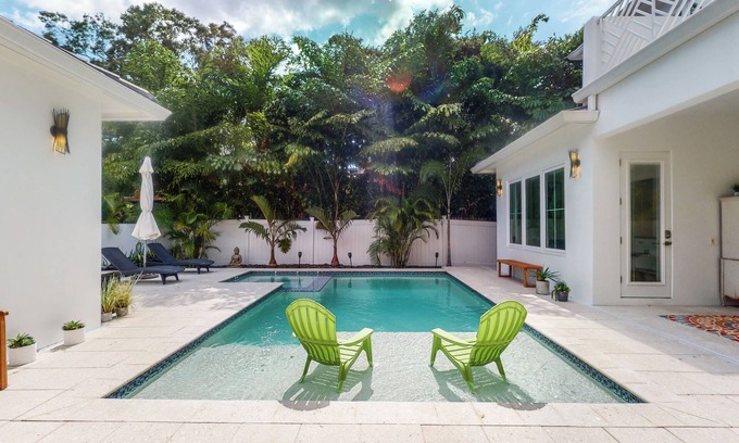 Historic Old Northeast Apartment | Cozy 1-bedroom apartment with pool, in charming St. Pete's Old Northeast