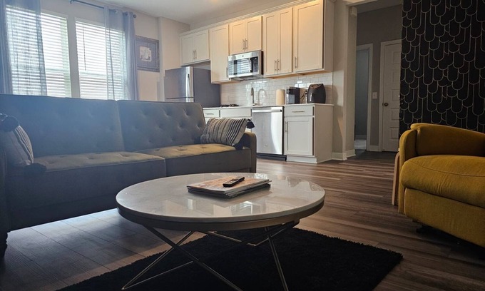 Avon Apartment | Cozy 1-bedroom apartment in amazing Danville with WiFi
