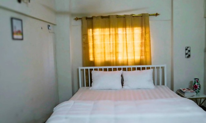 Karachi Apartment | Cozy 1-bedroom apartment in charming Karachi Seaview Clifton