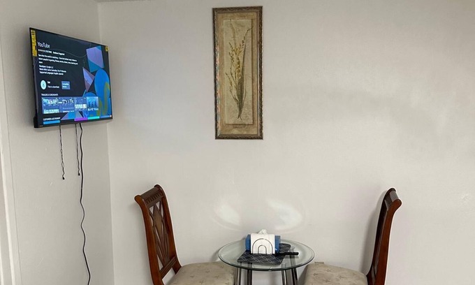 Killeen Apartment | Cozy 1-bedroom apartment in charming Killeen with WiFi, AC