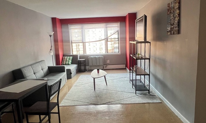 Queens Apartment | Cozy 1-bedroom apartment in fantastic Queens with WiFi, AC