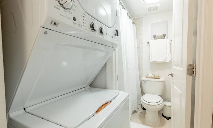 SoHo Apartment | Cozy 1 Bedroom Apartment