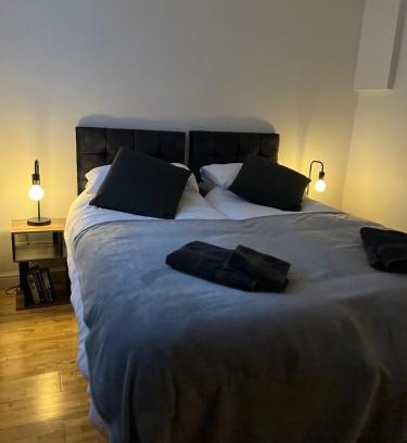 Brondesbury Apartment | Cozy 1 Bedroom Basement Flat