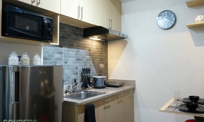Pio del Pilar Condo | Cozy 1 Bedroom Condo Unit in Makati City