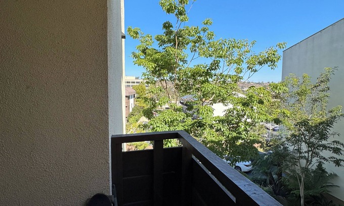 Mission Valley West Condo | Cozy 1-bedroom condo with fitness room, WiFi in pleasant San Diego