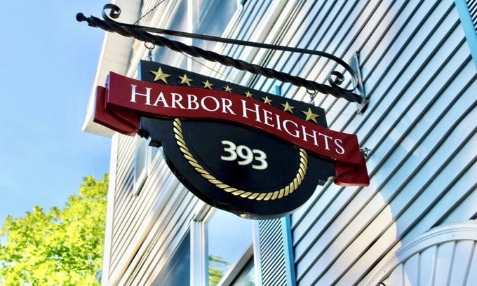 Southwest Harbor Condo | Cozy 1-bedroom Efficiency in Downtown Southwest Harbor [Manset Room]