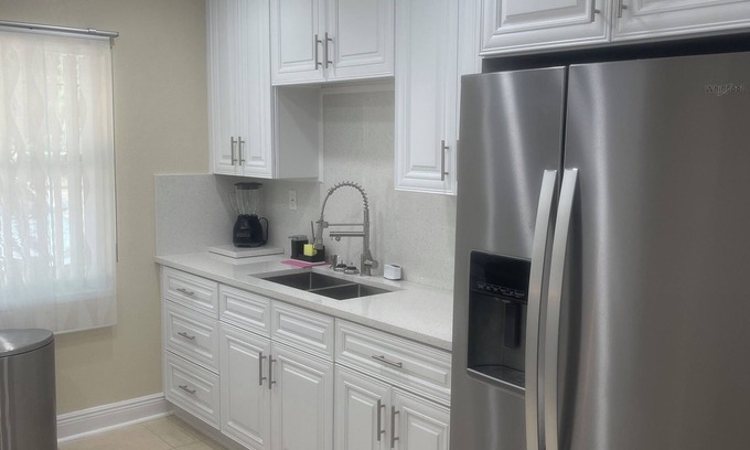 Egypt Lake-Leto Apartment | Cozy 1-br apartment with WiFi, W/D in beautiful Tampa and perfect for long stays