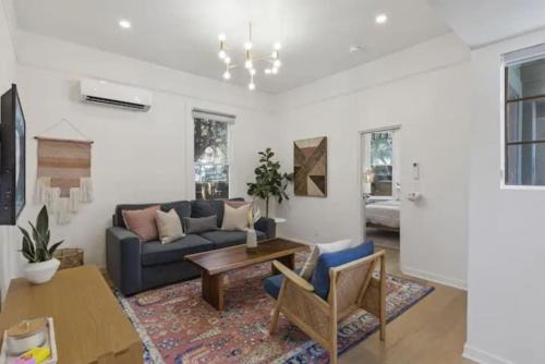 Little Italy House | Cozy 1 BR Casita Overflowing with Natural Light