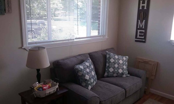 Cookeville Apartment | Cozy 1 BR efficiency apt close to TTU and downtown