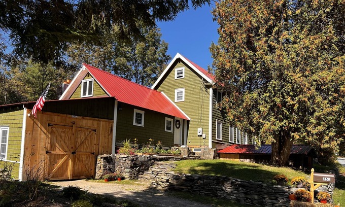 Bridgewater Corners Other | Cozy 1890’s farmhouse located in the heart of Vermont’s green mountains