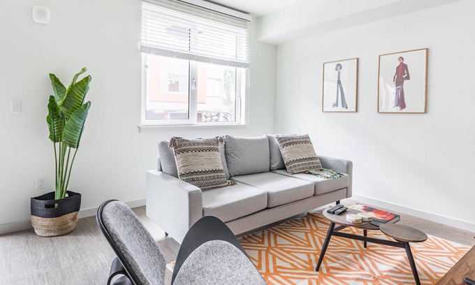 Redmond Apartment | Cozy 1BR in Redmond, Near Parks + Pet-Friendly