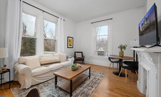 Mount Auburn Apartment | Cozy 1BR Near Zoo, UC, Hospitals
