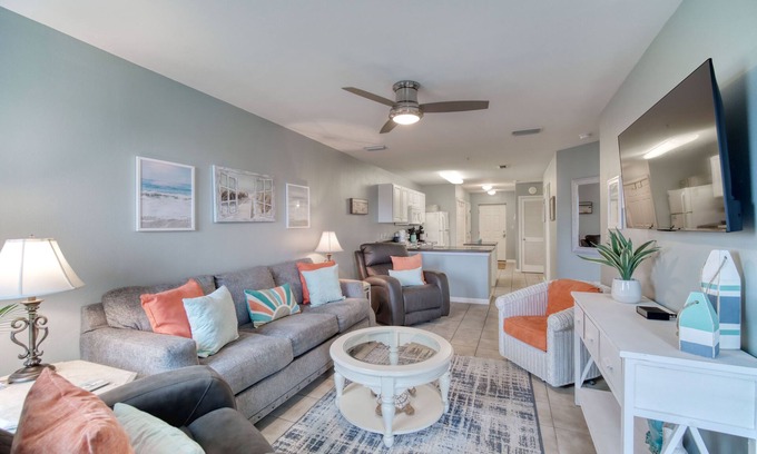 Orange Beach Condo | Cozy 2/2 Sleeps 5. Welcome to Grand Caribbean 117