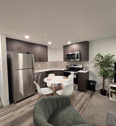 Southeast Calgary Apartment | Cozy 2 Bedroom Apartment