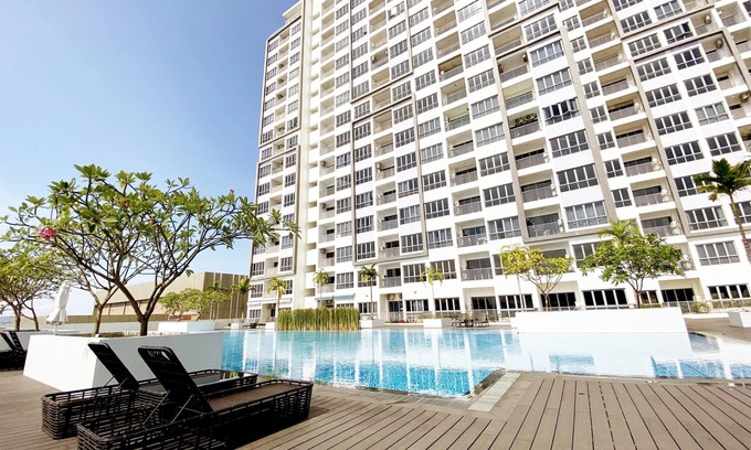 San Dionisio Apartment | Cozy 2 Bedroom Condo Apartment in Batam. Next to HarbourBay Ferry Terminal. Pool