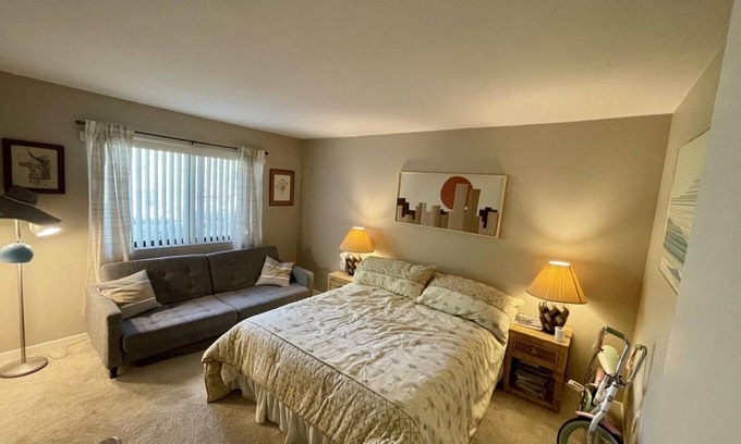 North Shores Condo | Cozy 2-bedroom condo with WiFi, fitness room in charming Rehoboth Beach