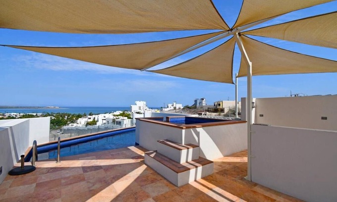 Colina del Sol Condo | Cozy 2-bedroom condo in peaceful La Paz with WiFi, AC and beautiful bay view