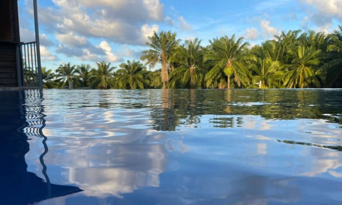 Tela Hotel | Cozy 2-bedroom hotel with AC and WiFi in enchanting Tela